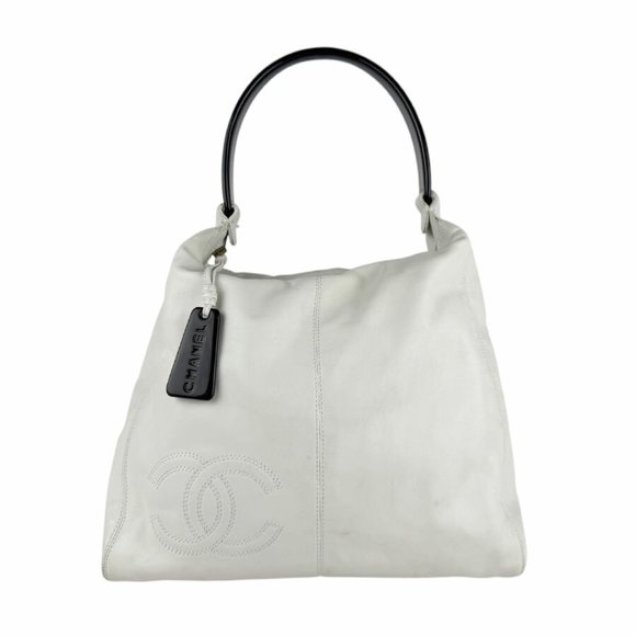 CHANEL White Leather Bag - Picture 1 of 5